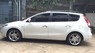 Hyundai i30  CW 2010 - Bán Hyundai i30 CW năm 2010, màu trắng đã đi 65000 km, giá 440tr