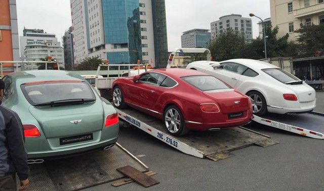 Bộ ba Bentley Continental GT 2015 chính hãng về Việt Nam 1
