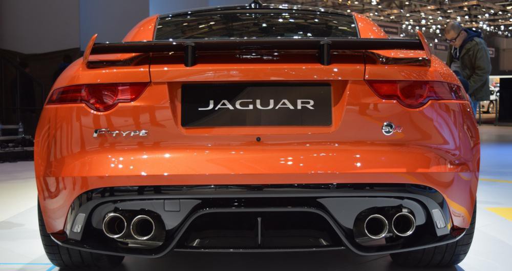 Jaguar F-type SVR