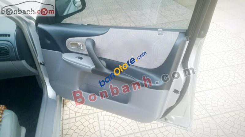 Hinh anh xe ford laser 2003 #1