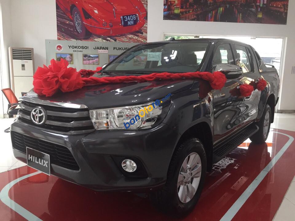 Bán Toyota Hilux 2.4E AT nhập khẩu đời mới, xe giao ngay, hỗ trợ vay 85% giá trị xe