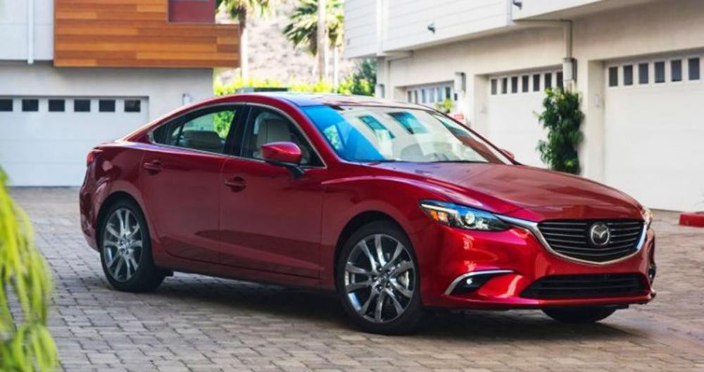 Mazda6 thế hệ mới ra mắt thị trường Hà Nội với giá từ 975 triệu đồng.