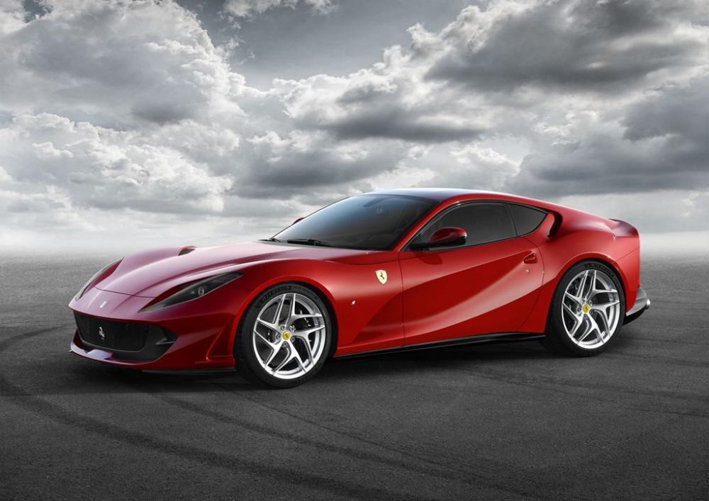 Ferrari 812 Superast được xem là siêu xe mạnh nhất của Ferrari.