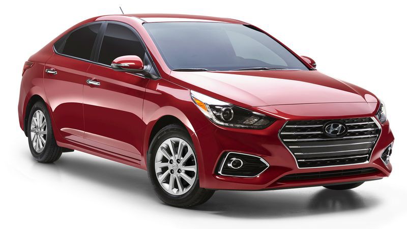 Hyundai Accent 218 được thiết kế dựa trên cảm hứng từ đàn anh Hyundai Elantra.