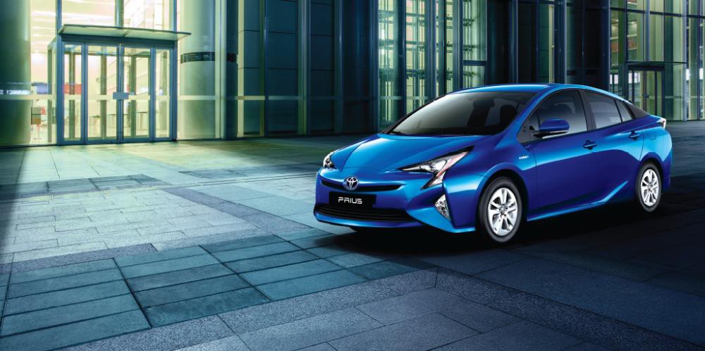 Toyota Prius 2017 chính thức ra mắt thị trường Ấn Độ với giá khoảng 1.32 tỷ đồng.