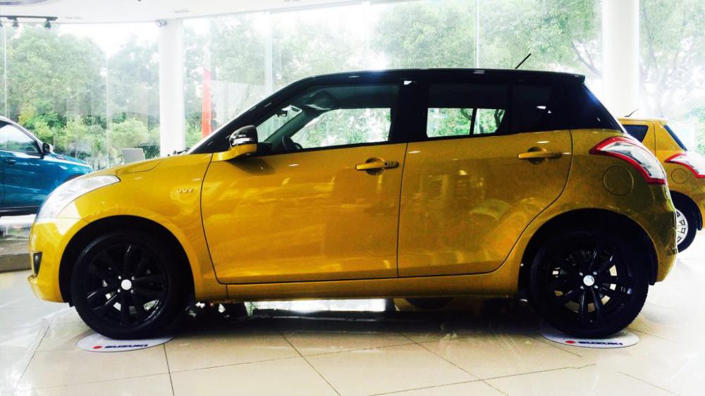 Bán Suzuki Swift RS  2017,suzuki Hải Phòng , Thái Bình, Nam Định, màu vàng đen 0936544179