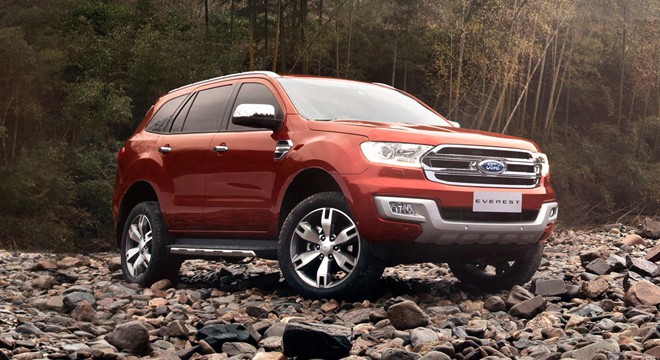 Ford Everest thế hệ mới được nhập khẩu nguyên chiếc từ Thái Lan.