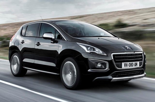 Giá xe Peugeot 3008 được giảm tới 110 triệu đồng.