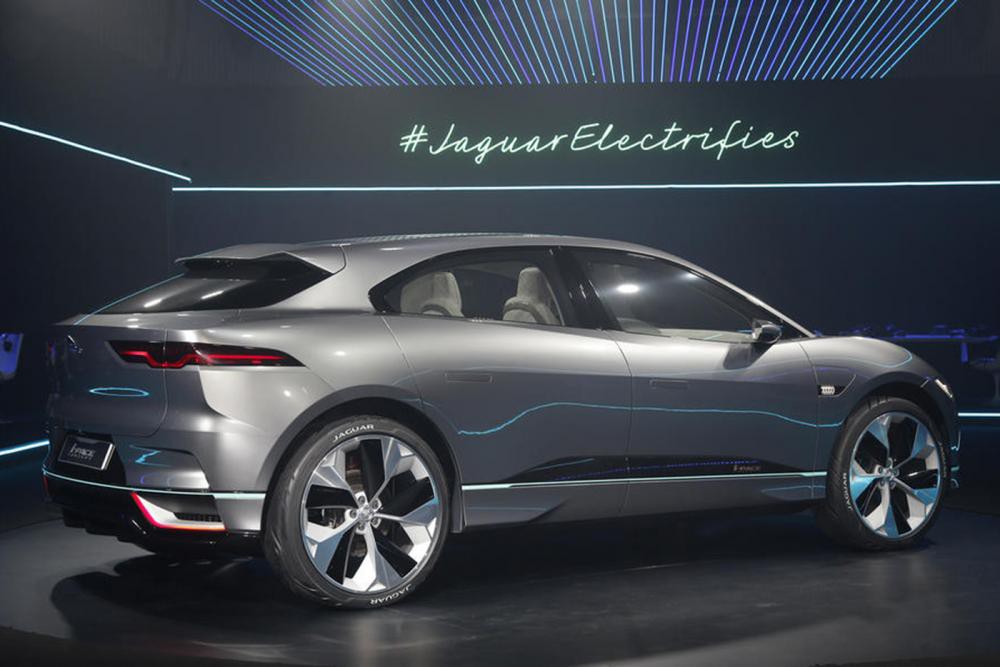 Thiết kế ngoại thất của Jaguar I-Pace đậm chất khí động học a.