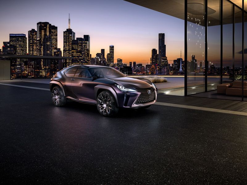 Lexus UX sở hữu ngoại hình hiện đại, là sự kết hợp giữa chất off-road và một chiếc crosssover.