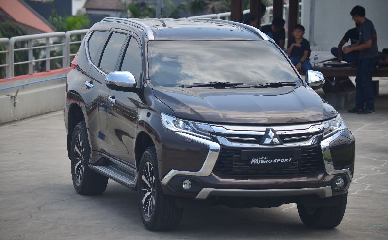 Bán Mitsubishi Pajero Sport 2017 tại Quảng Bình, Quảng Trị, Huế, giá tốt nhất. LH: 0911.37.2939