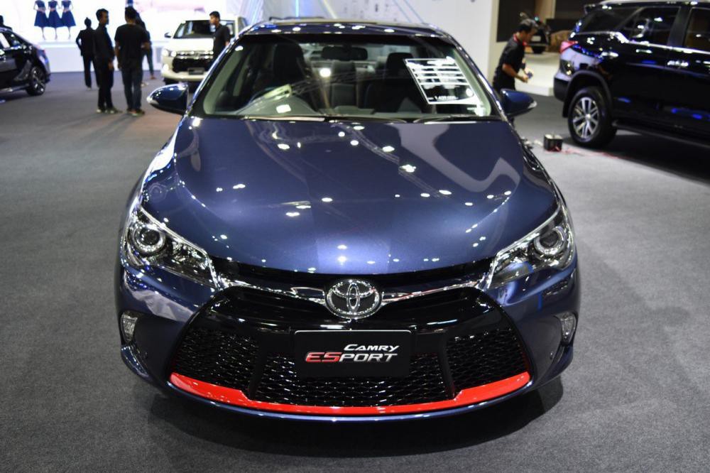 Toyota Camry ESport 2018 chính thức ra mắt thị trường Thái Lan a.