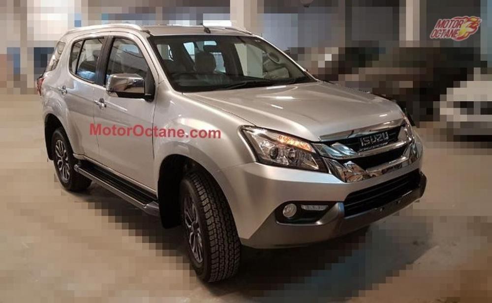 Isuzu MU-X lộ rõ hình dáng trước khi ra mắt vào tháng tới.