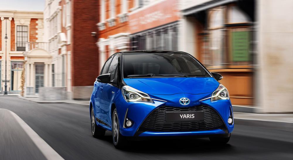 Tại Anh, Toyota Yaris 2018 có giá từ 15.635 USD.