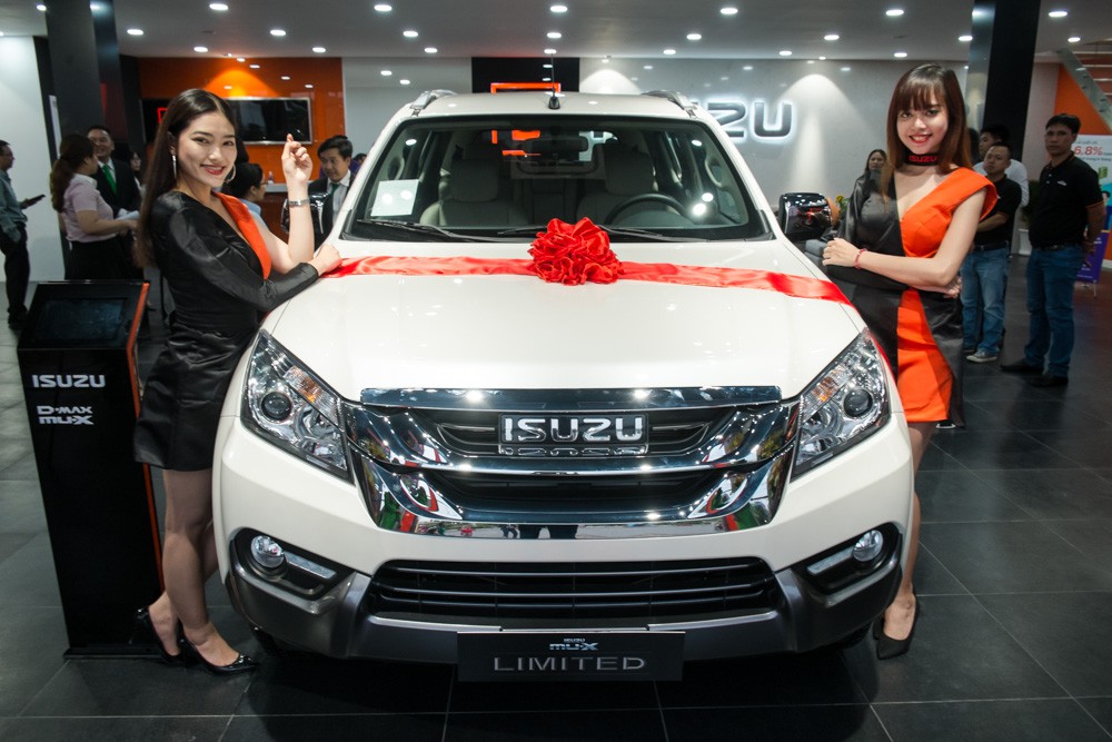 Ngoại thất của Isuzu mu-X Limited có một số điểm mới.