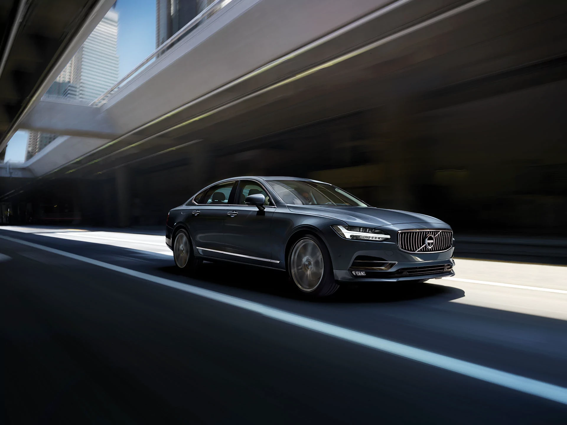 Volvo S90 sở hữu những phong cách thiết kế đặc trưng, dễ phân biệt với các mẫu sedan khác.