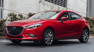 Giá Mazda 3 2017