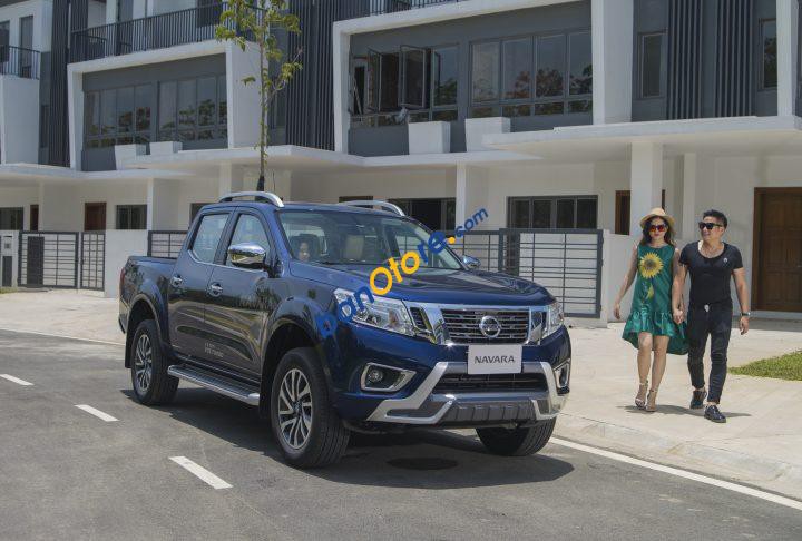 Cần bán xe Nissan Navara VL giao ngay, màu xanh lam, nhập khẩu, đủ màu giao ngay giá tốt nhất thị trường Việt Nam