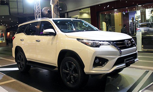 Fortuner 2017 nhập khẩu