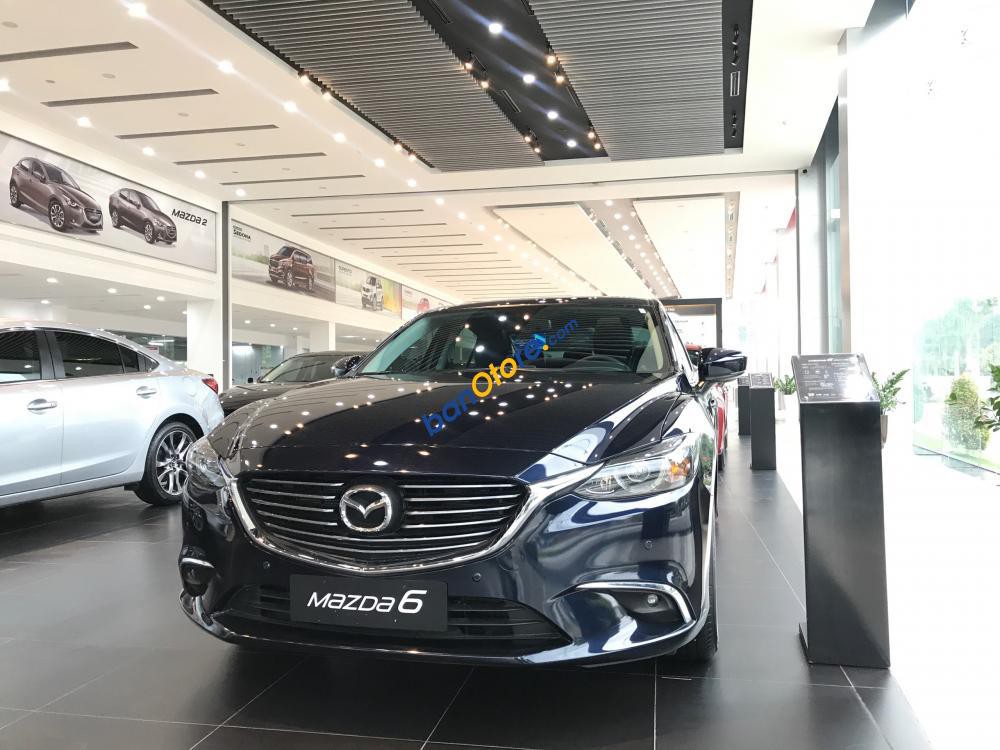 Bán Mazda 6 2.0 Fl Premium sản xuất năm 2018, màu xanh lam, giá tốt