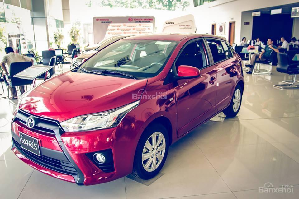 Toyota Yaris trả góp