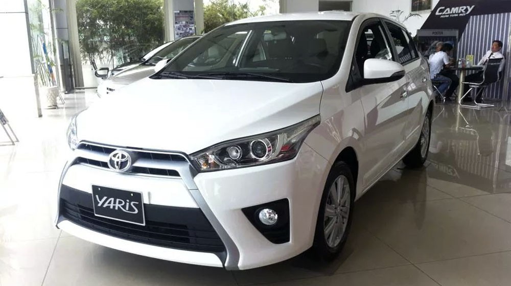 Toyota Yaris nhập khẩu
