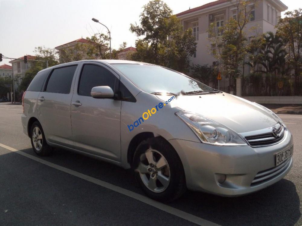 Bán Toyota Wish 2.0 AT đời 2009, màu bạc, nhập khẩu nguyên chiếc, 450 triệu