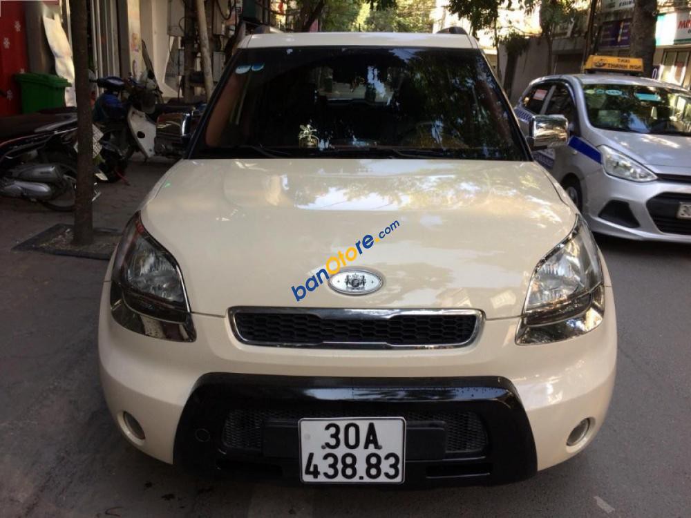 Bán ô tô Kia Soul 4U 1.6 AT đời 2009, màu kem (be), nhập khẩu nguyên chiếc, giá tốt