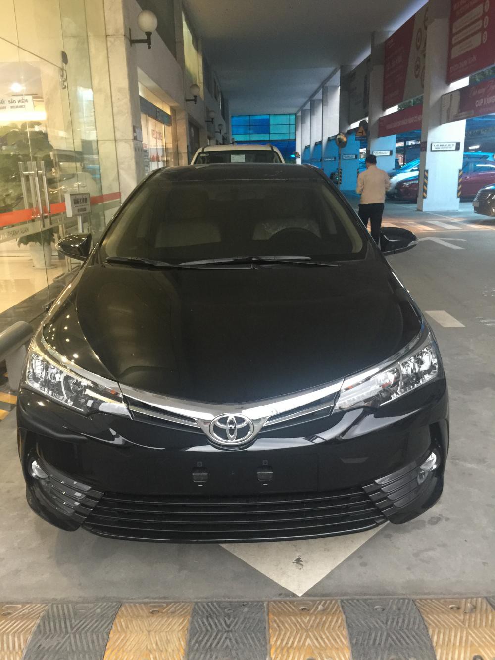 Cần bán Toyota Corolla altis G 2018, 730tr