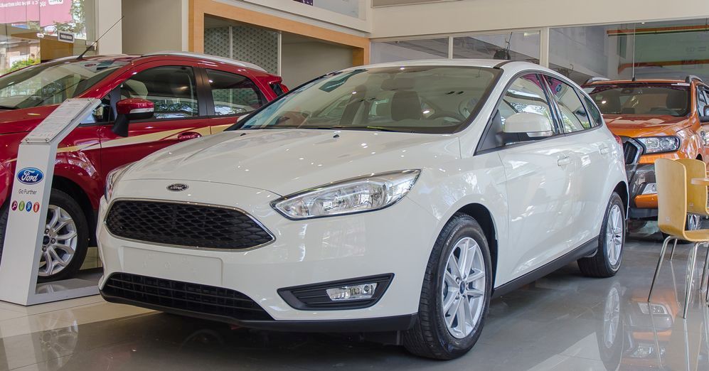  Đánh giá xe Ford Focus 2017: Hiệu năng mạnh mẽ nhất nhì phân khúc