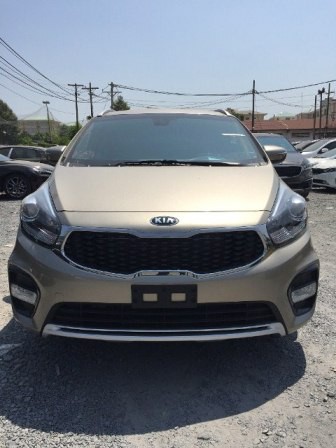 Kia Rondo GAT giá tốt nhất thị trường, HT trả góp 90%, thủ tục nhanh gọn