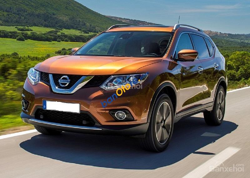 Bán ô tô Nissan X Trail 2.0 SL đời 2017, màu vàng cam, khuyến mại phụ kiện và tiền mặt