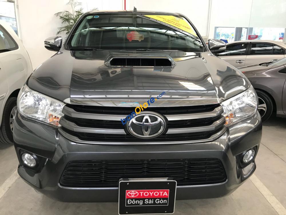 Cần bán Toyota Hilux E đời 2016, màu xám (ghi), nhập khẩu nguyên chiếc