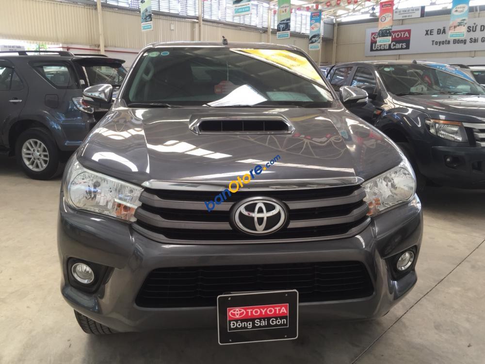 Hilux dầu số sàn 1 cầu, đời 2016, màu xám (ghi), xe nhập, 640tr