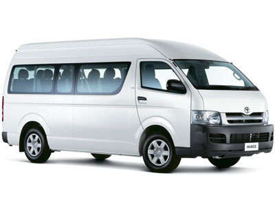 Toyota Hiace 2018 giá bao nhiêu ?