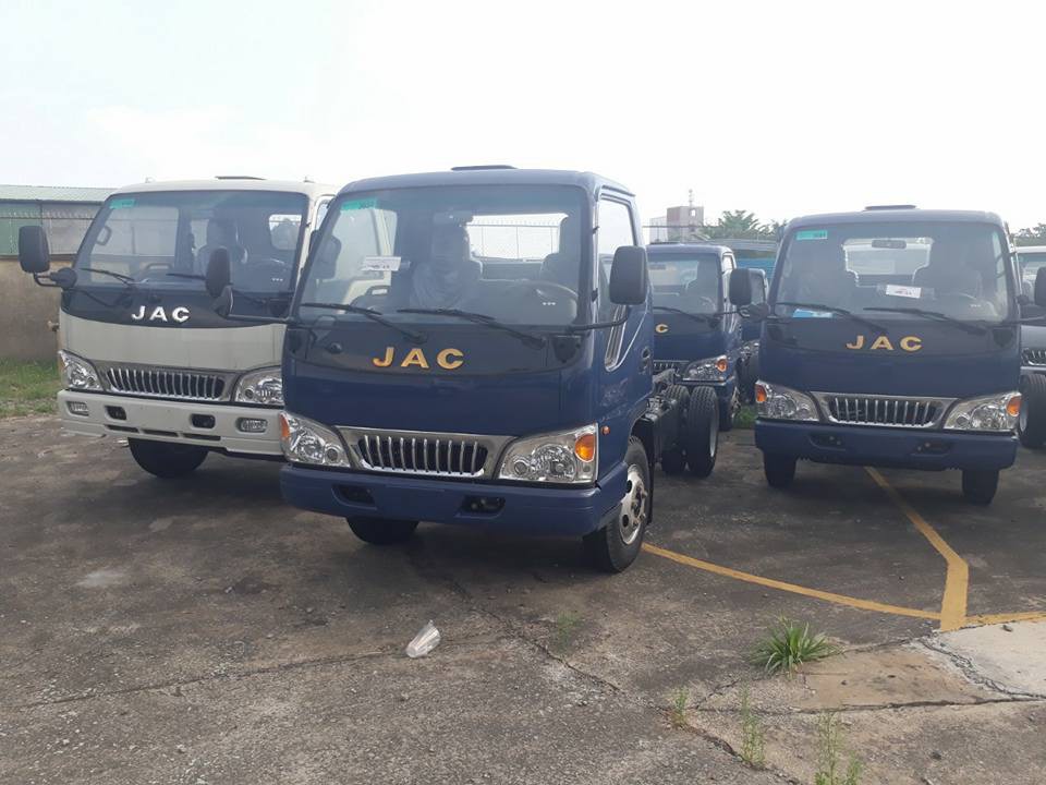 Xe tải JAC 2.4 tấn giá tốt tại Thủ Đức, hỗ trợ trả góp cao, 100% xe mới ...