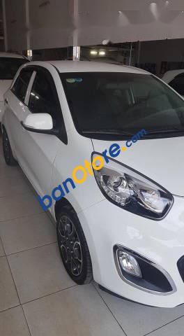 Cần bán Kia Picanto sản xuất 2014, màu trắng