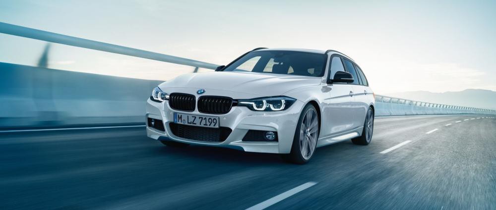 BMW 3 Series 2018 làm chủ mọi hành trình 