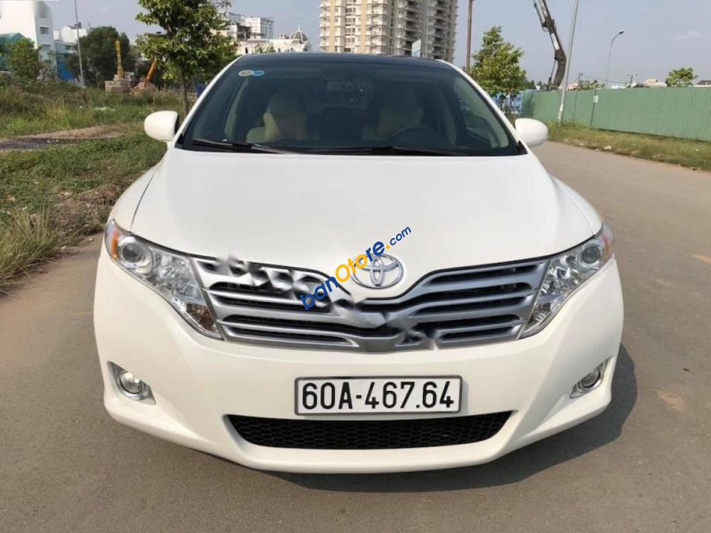 Cần bán lại xe Toyota Venza 2.7 AWD đời 2009, màu trắng, nhập khẩu nguyên chiếc giá cạnh tranh