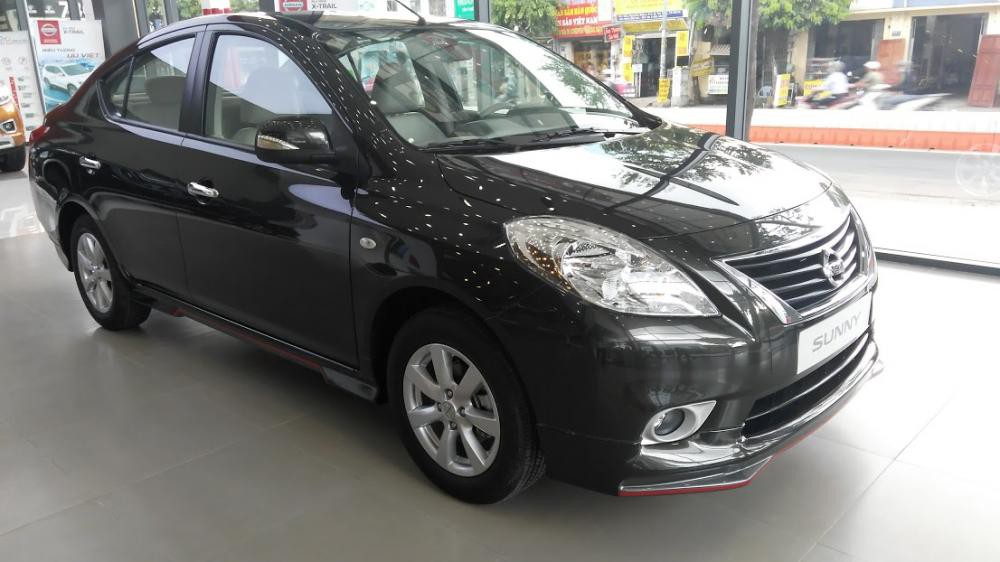 Bán Nissan Sunny XV Remium 2018, màu xám, giá 455tr