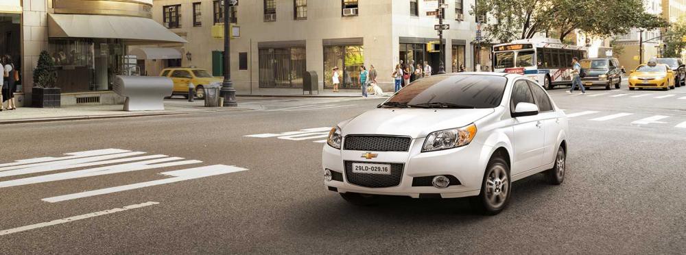 Chevrolet Aveo 1.4 LT nhỏ gọn tiện, lợi di chuyển phố nhỏ 