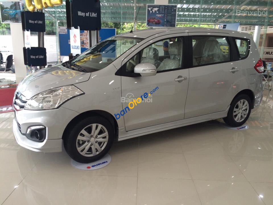Bán Suzuki Ertiga sản xuất 2018, màu bạc, nhập khẩu