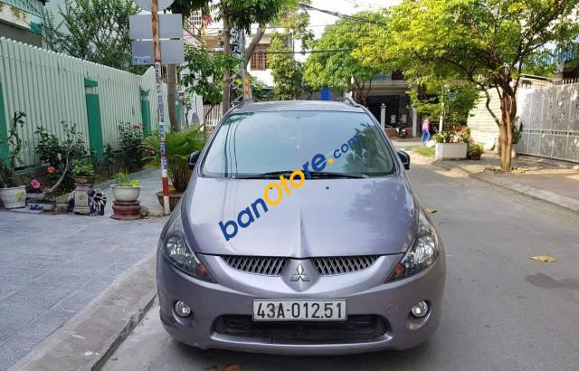 Cần bán xe Mitsubishi Grandis năm sản xuất 2005, màu xám chính chủ, giá 330tr