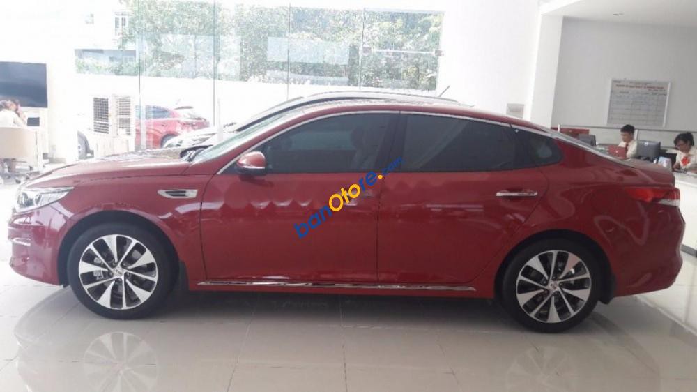 Bán xe Kia Optima 2.0 AT đời 2018, màu đỏ