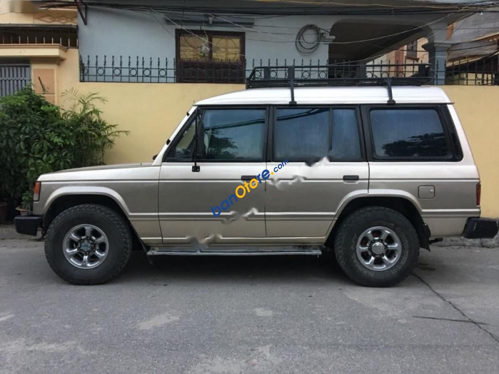 Cần bán gấp Mitsubishi Pajero GL năm 1992, màu bạc, nhập khẩu