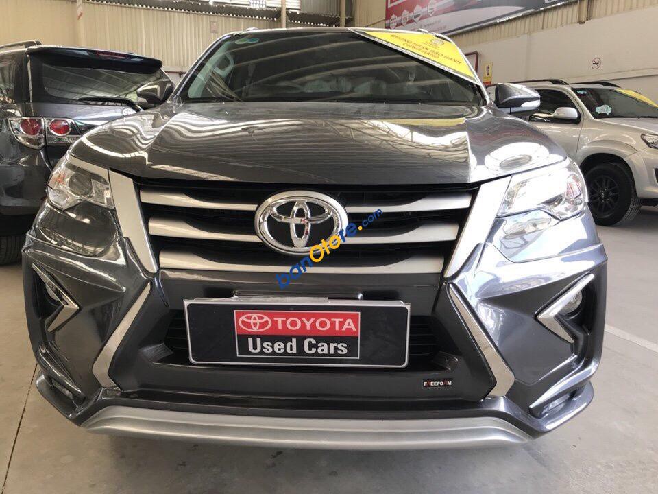 Bán xe Toyota Fortuner G đời 2017, màu xám (ghi), xe nhập nguyên chiếc, lướt nhẹ 700Km