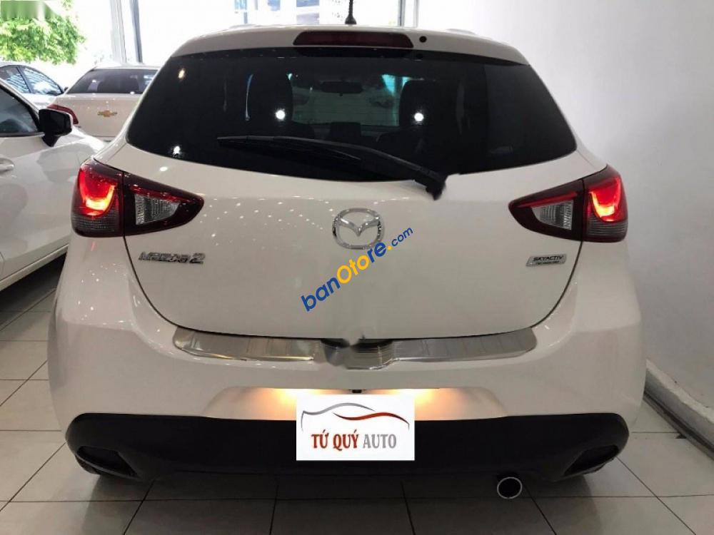 Cần bán Mazda 2 1.5AT đời 2015, màu trắng, nhập khẩu Thái