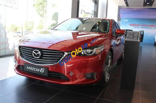 Bán ô tô Mazda 6 2.0 Premium năm 2018, màu đỏ, giá 899tr