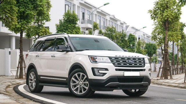 Ford Explorer Limited - Mẫu xe Crossover 7 chỗ ấn tượng 