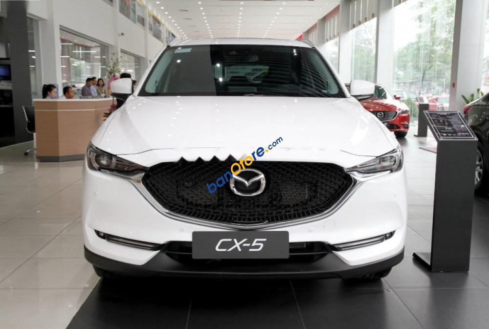 Cần bán Mazda CX 5 2018, màu trắng, giá chỉ 899 triệu